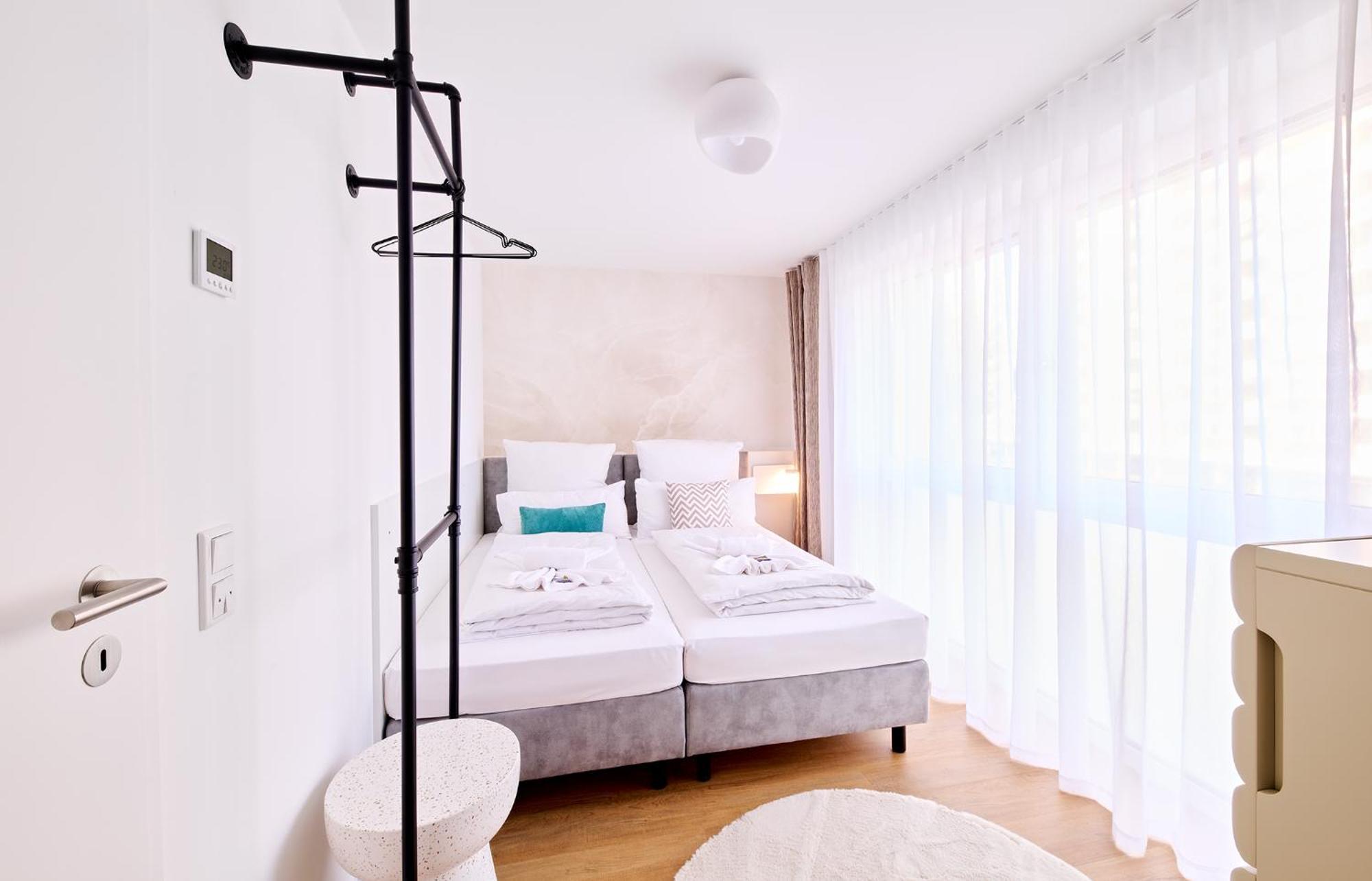 Xzllenz - 4 Schlafzimmer, Zentral, Parken, U-Bahn, 2 Baeder, 4 Smart-Tv, Optional Einzelbett 纽伦堡 外观 照片